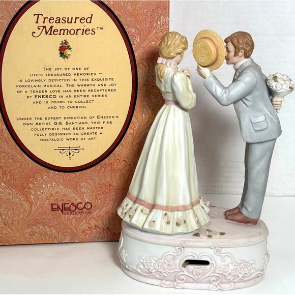 Enesco Treasured Memories Our Courtship 1st in Stages of Love Musical Series COA - Picture 3 of 10